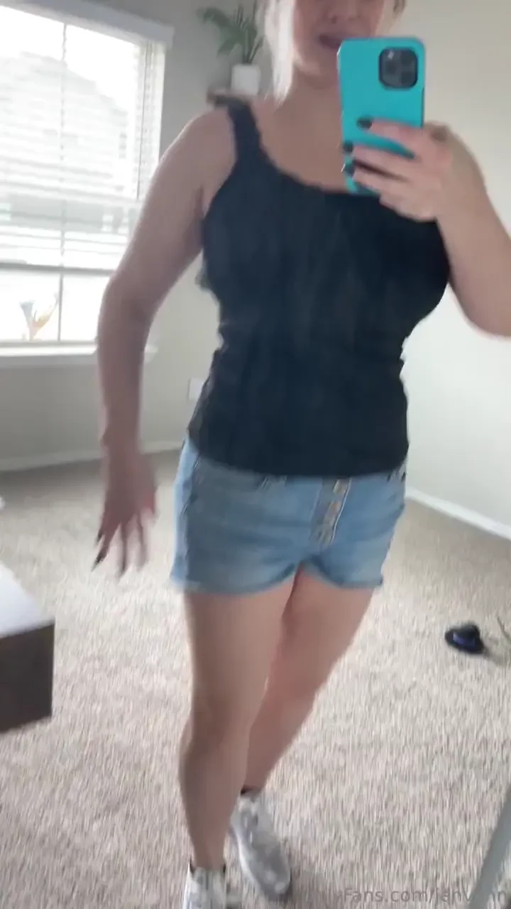 Need to dust my mirror lol 