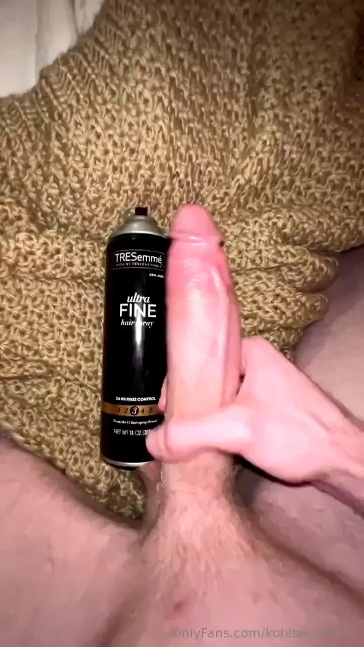 Red heads have more fun 