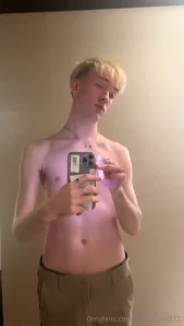 Some pics and vids from the last few days for my subs love you guys part 1