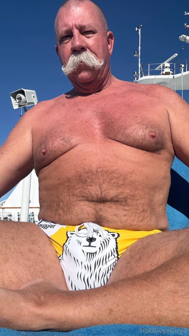 I am cruising the mexican riviera want to cruise me 