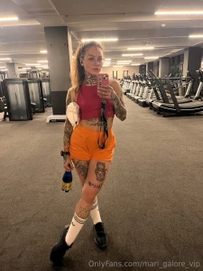 Evening workouts are a high when the city goes to sleep i put on some