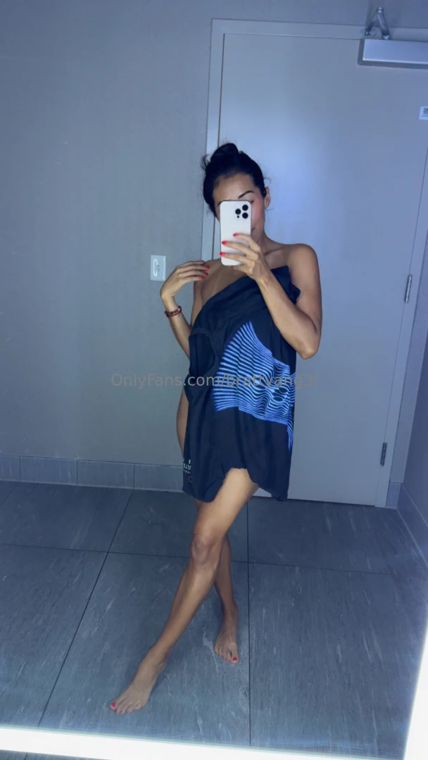 So sweaty after my workout part 1 