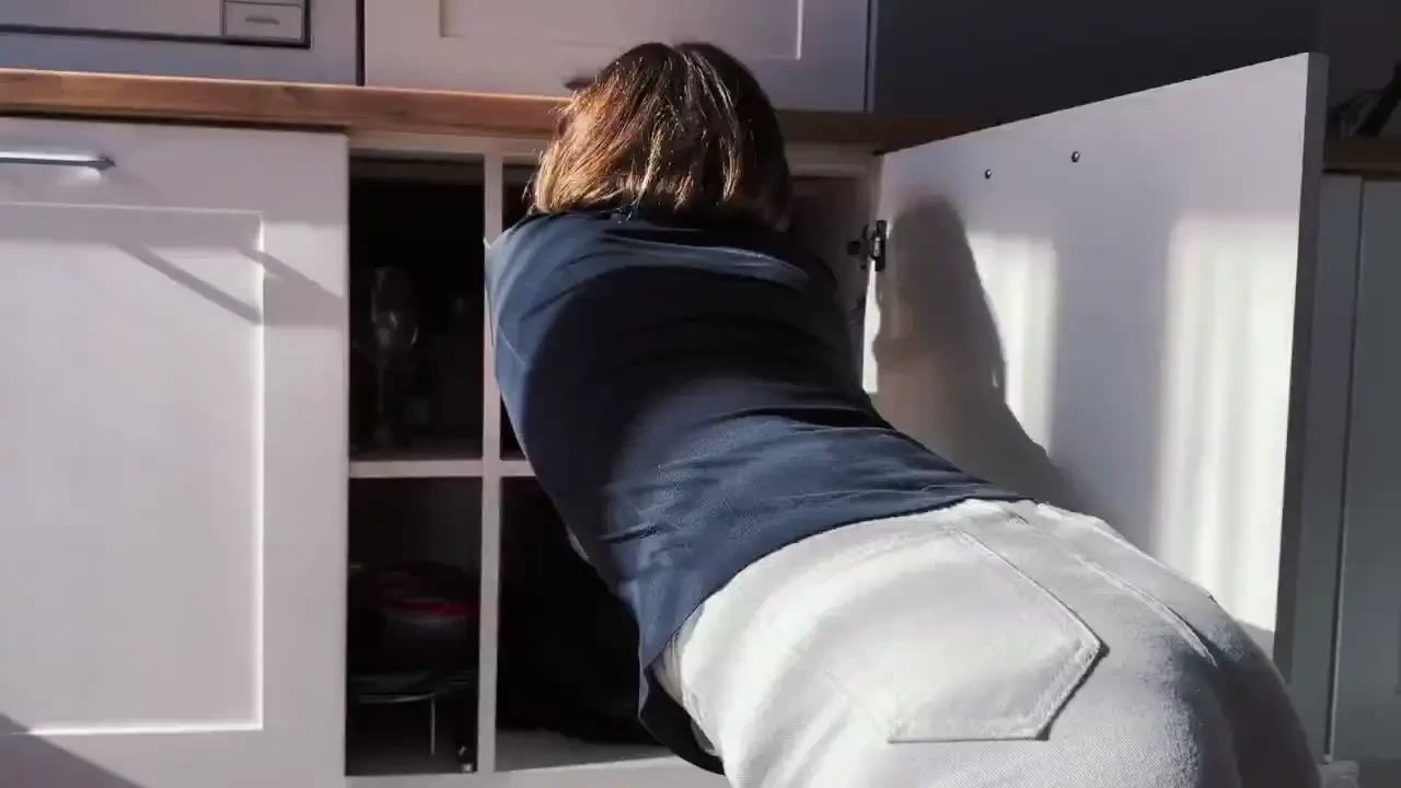 Aww honey it s getting chilly i wanted to get the plaid out of the 