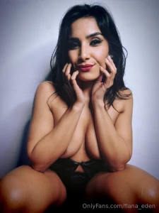 Hi i m allie i m argentina i love to talk and i m very accommodating part 11