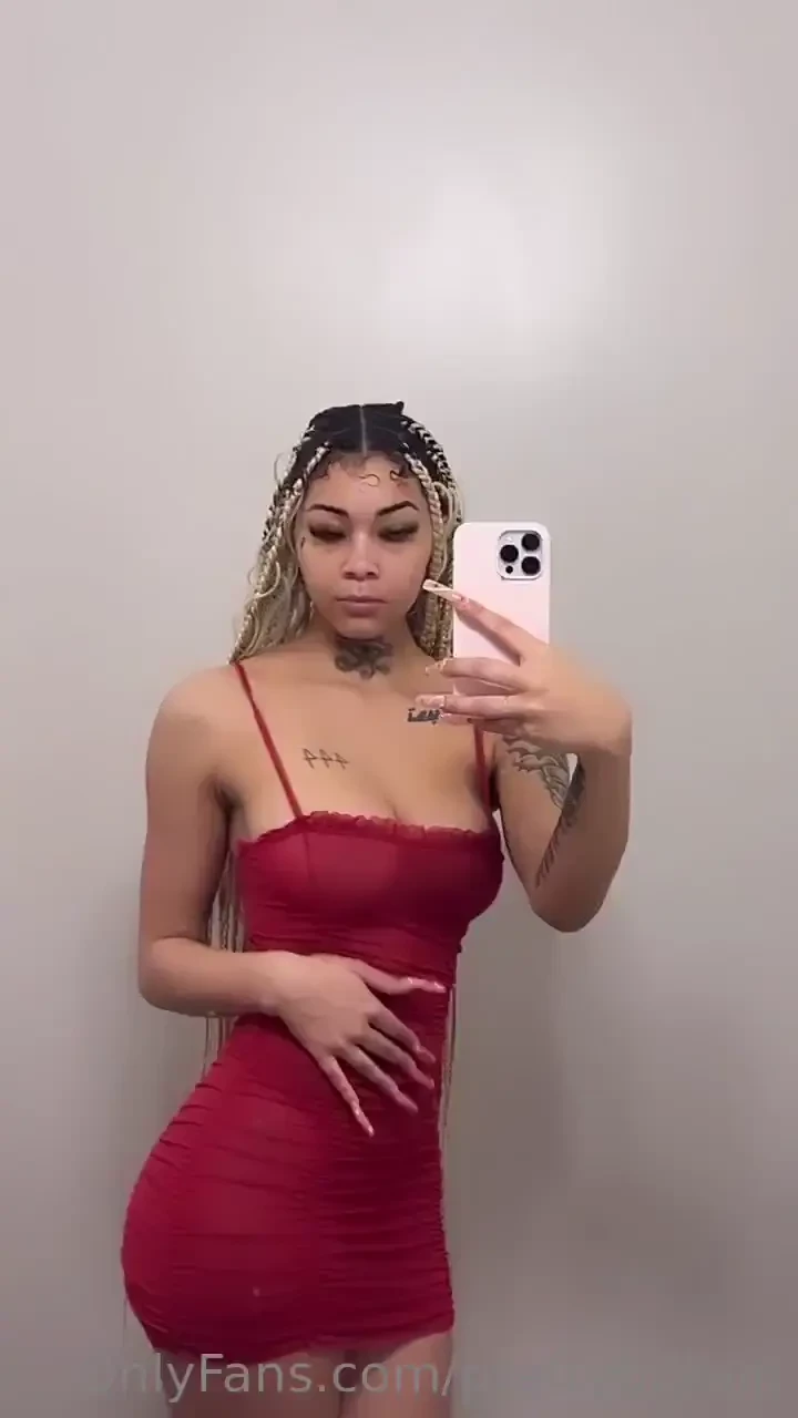 Comment if you d take me out on a date vday made me want a boyfriend 