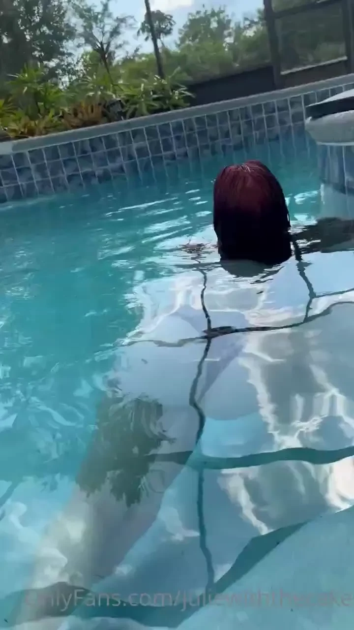 Juliewiththecake part 2 