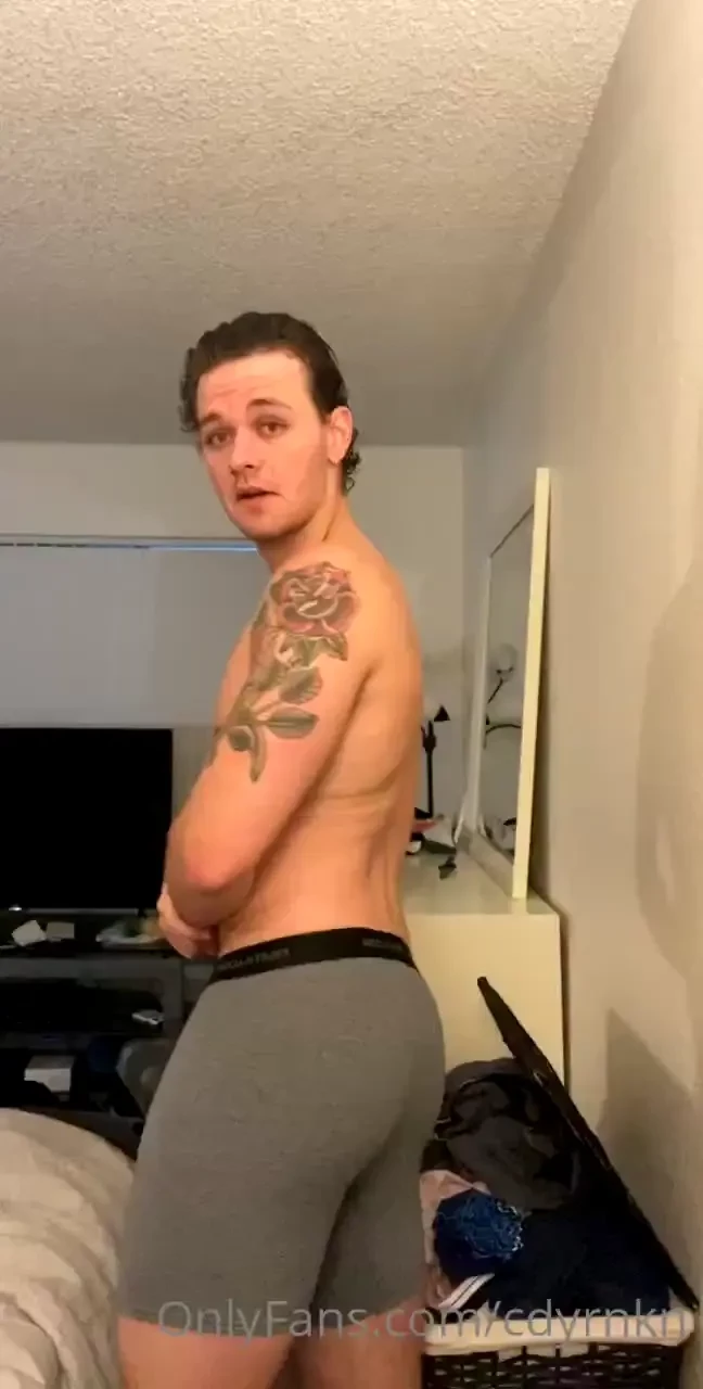 Alright but for real someone tell my why my ass looks so good rn 