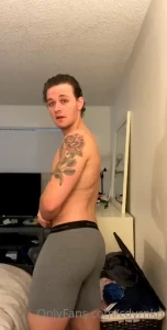 Alright but for real someone tell my why my ass looks so good rn