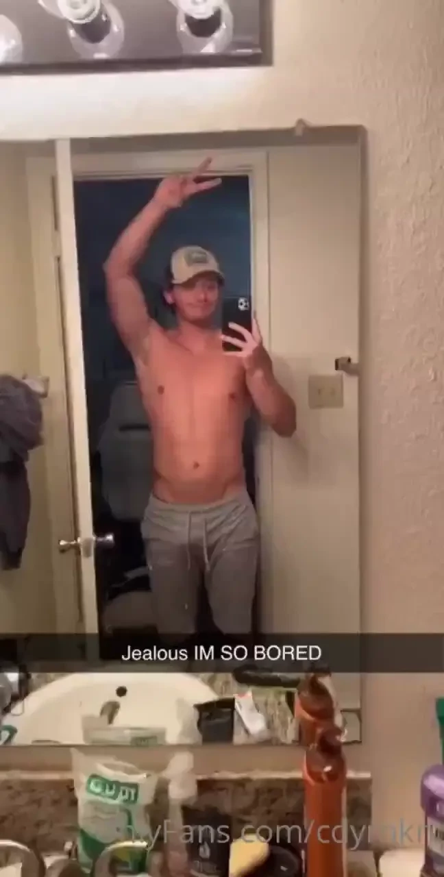 Who told me i could thirst trap listening to sad country music jeeez 