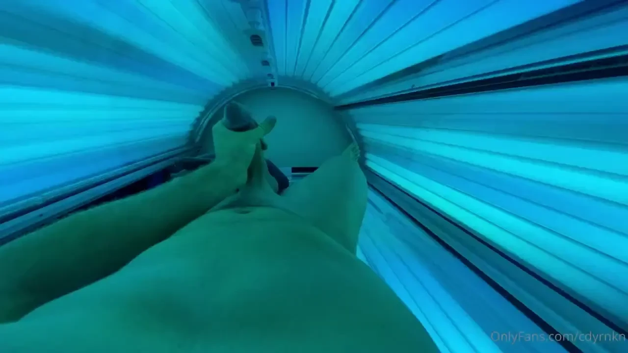 Oh no my towel fell off hope i don t get a weird tan line 