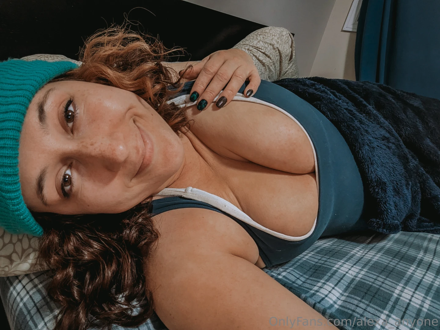 I had to cut the sound off of this video but i thought the titty drops part 3 
