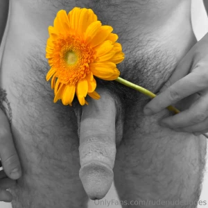 I went to my friend s hotel room while he was visiting nyc back in part 1