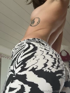 Just spent 160 at the sex store going to work but join my live at 10