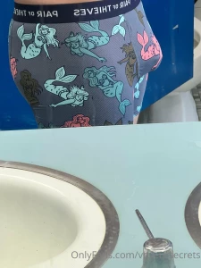 Just worked out wanna hit the showers part 1