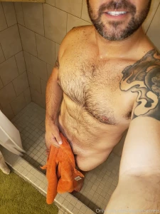 About to head to the beach after i put on some clothes but wanted to