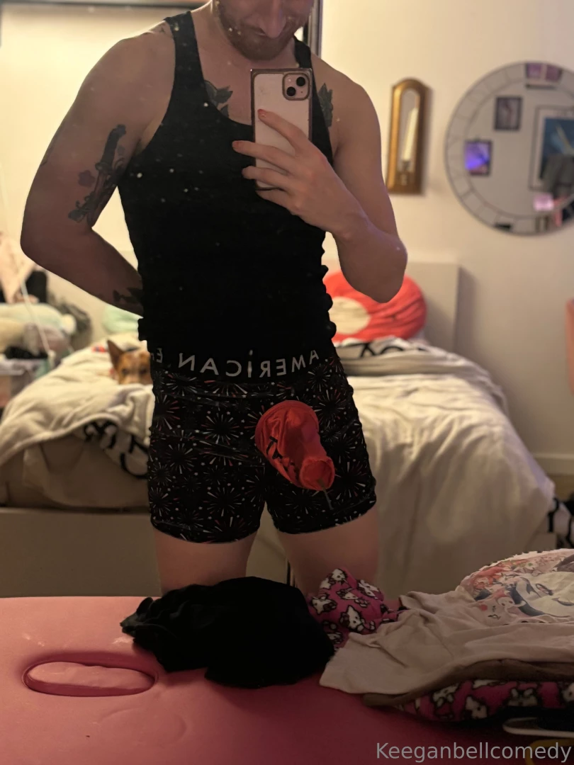 Really puts how big my cock is into perspective 