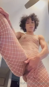 My pussy so wet n juicy