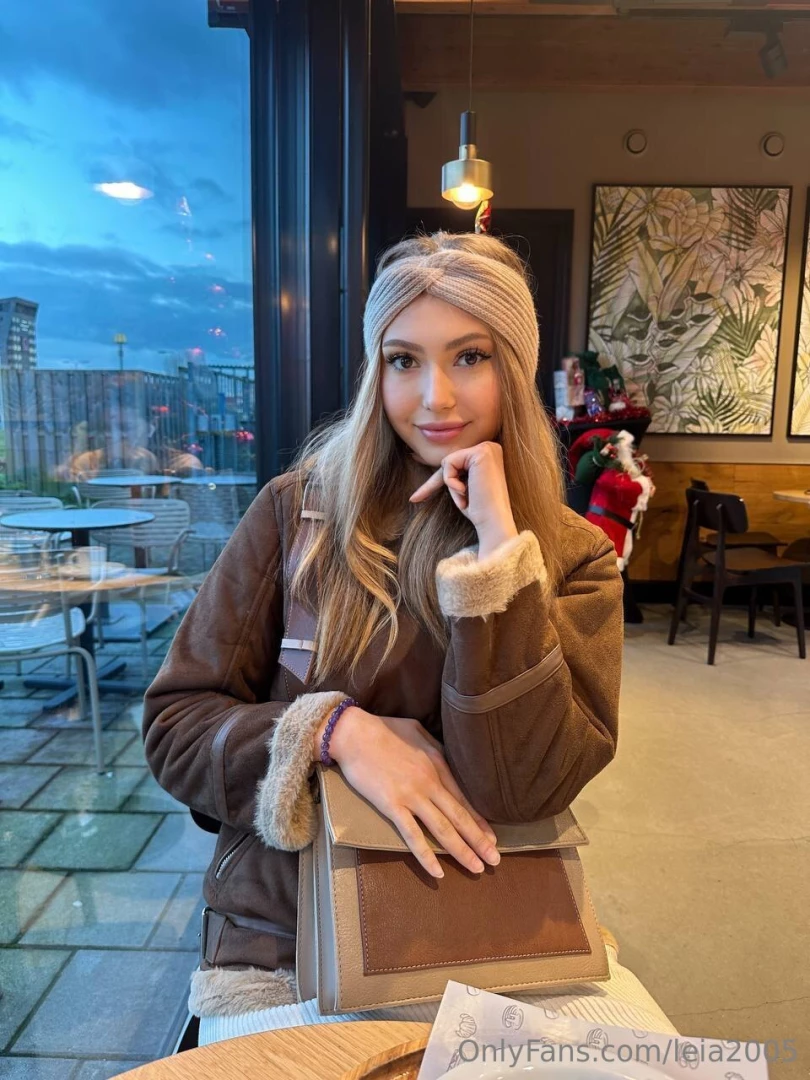 I love this time of year for being able to combine cool hats with a 