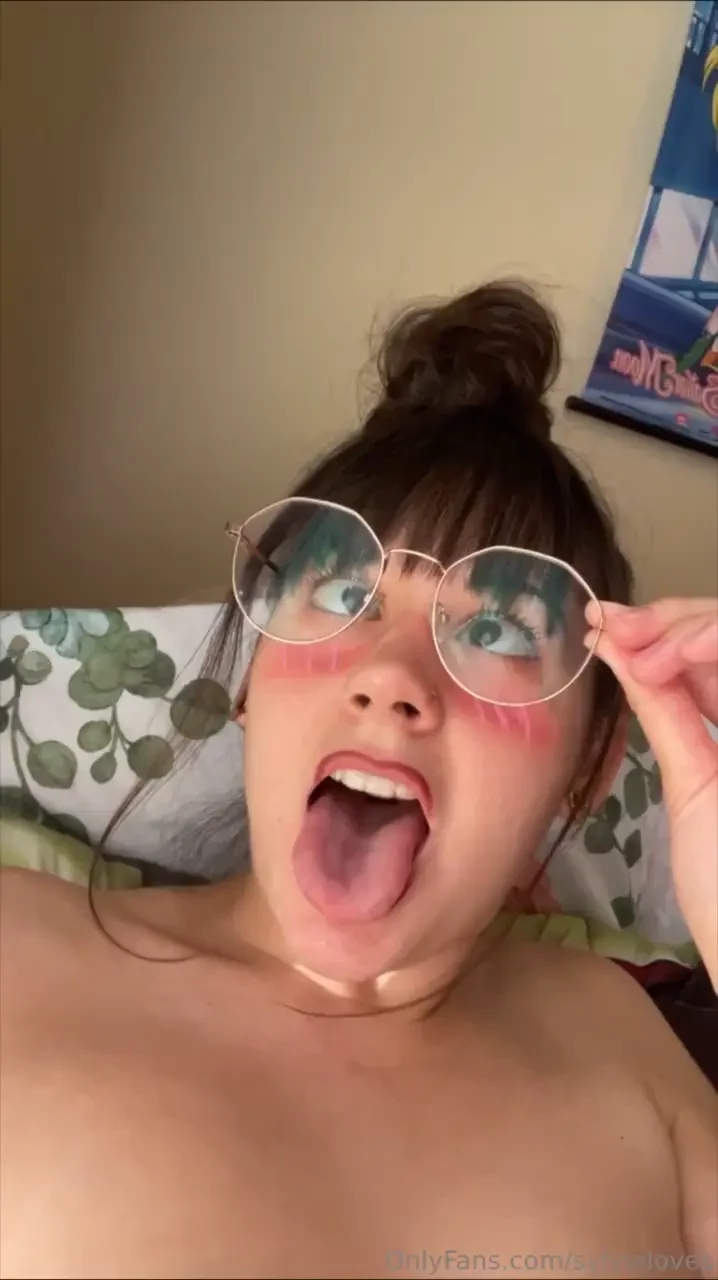You guys like my face 
