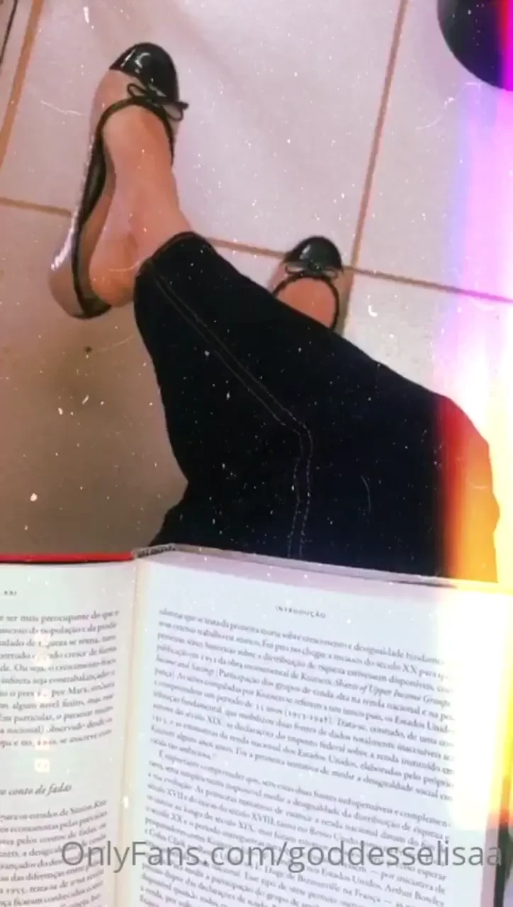 Do you like when i am reading footfetish feetfetish part 1 