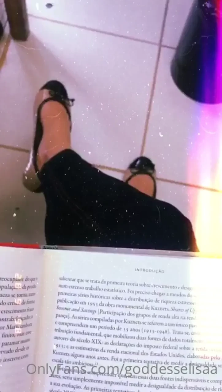 Do you like when i am reading footfetish feetfetish 