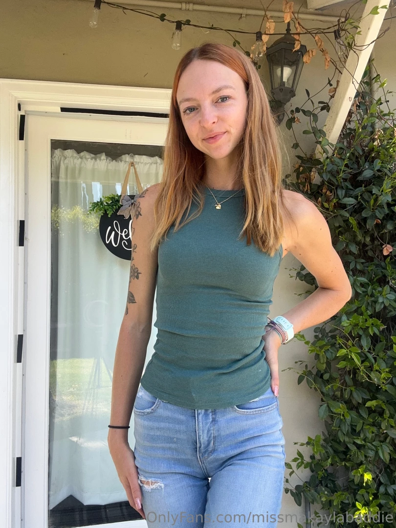 I always wear super tight clothes 