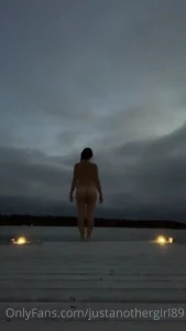 -5 celsius with a north wind i had been taken by boat over a chilly