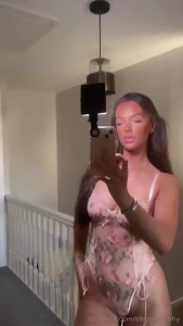 Hey all new subs thanks for joining i send new ppv s to unlock every