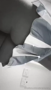 Send me all ur customs in these outfits xx