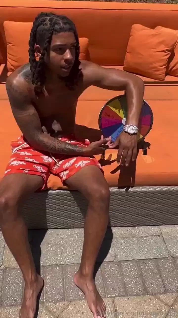 Live tomorrow at 11pm est make time and show up lmk if this time works 