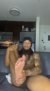 Verbal dominating oiling my feet i know u like this action
