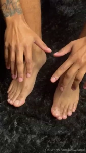 Like my nails baby it turn u on
