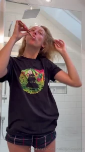 Uncensored grwm the airbnb from this weekend again apologies for the