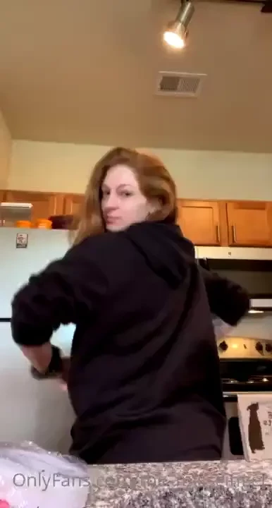 I unexpectedly started my period today so i bought myself flowers and 