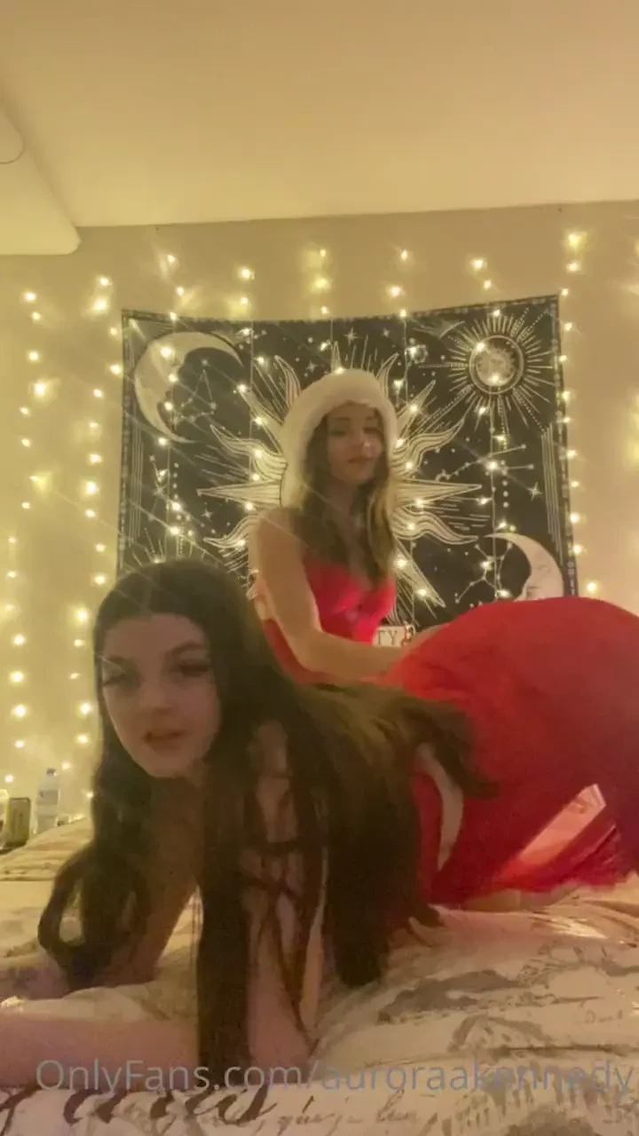 Me and my santa baby make sure to give her a sub she s so sexy 