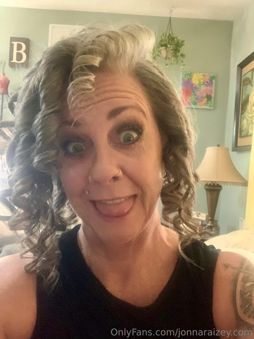 Question would you be interested at all in behind the scenes video 