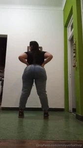 Parading around showing you what i was wearing