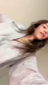 Te gustaria que te mande videos asi por privado porque a veces me