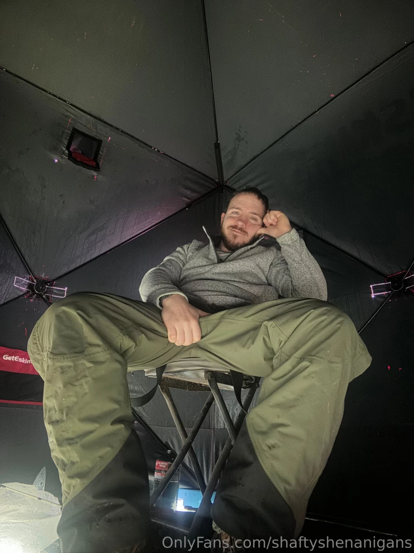 Are you giving me head on a crowded lake 