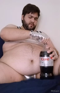 Tried to do a burping video i never drink soda lol