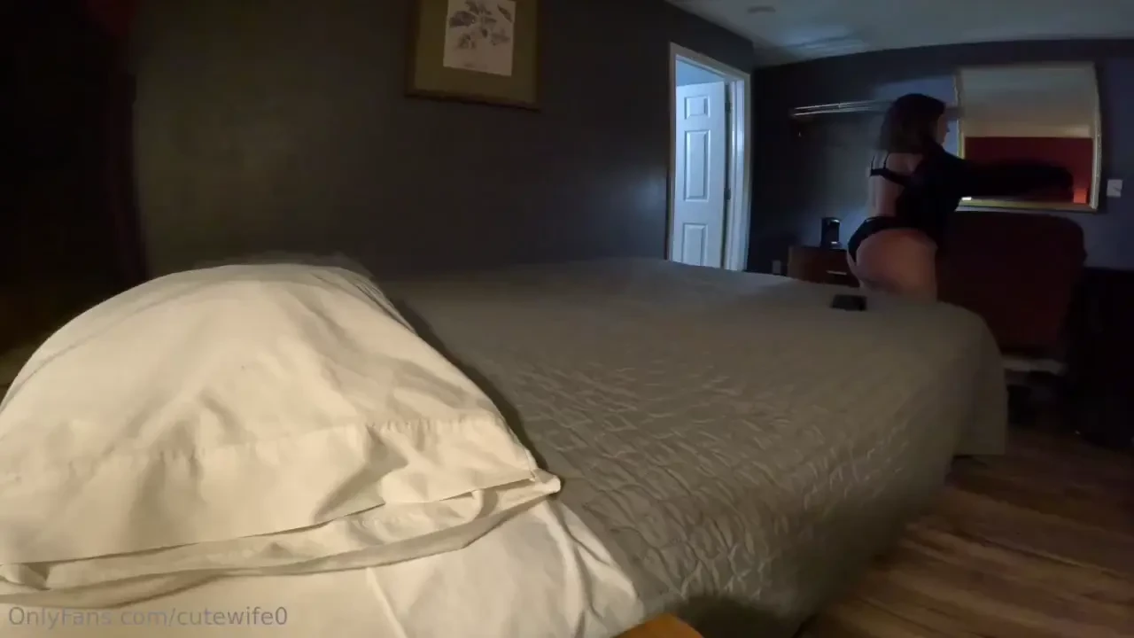 Starting the new year off right with some bbc in a sleazy motel gave 