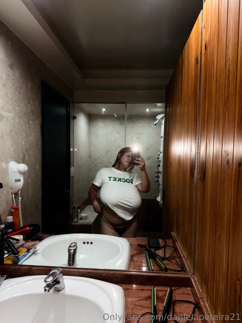 Rosadito y blanquito 