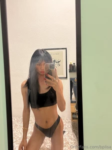 Which of you is gonna let me bounce on their cock