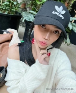 Soft glow dirty mind what a combo huh