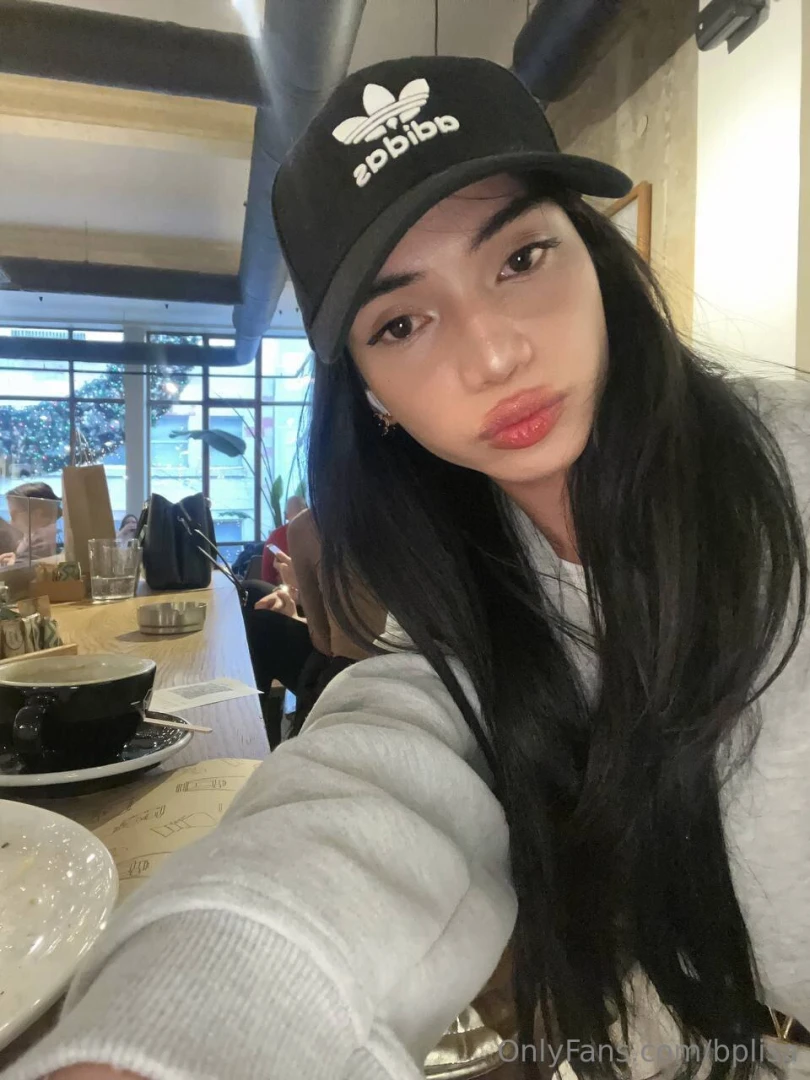 Sooo bored let s have some fun 