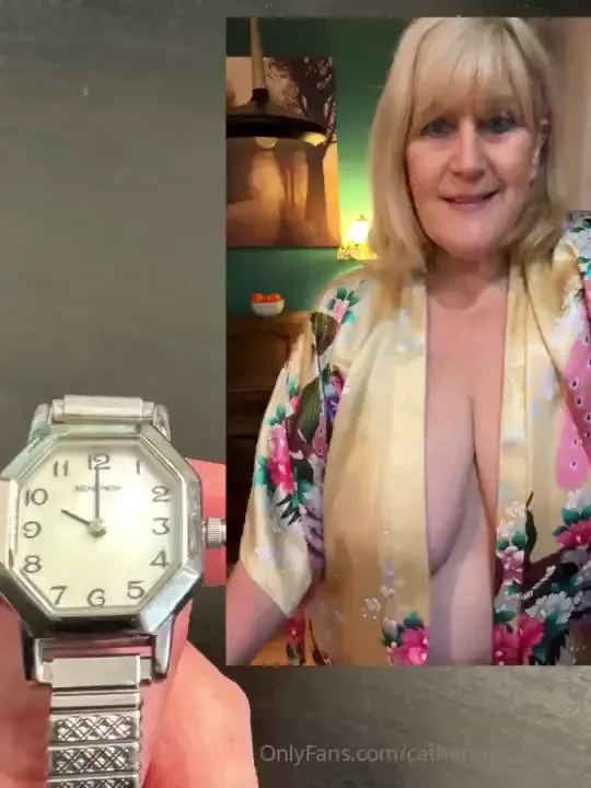 10am live on my premium onlyfans onlyfans com catherinecan1 filthy 