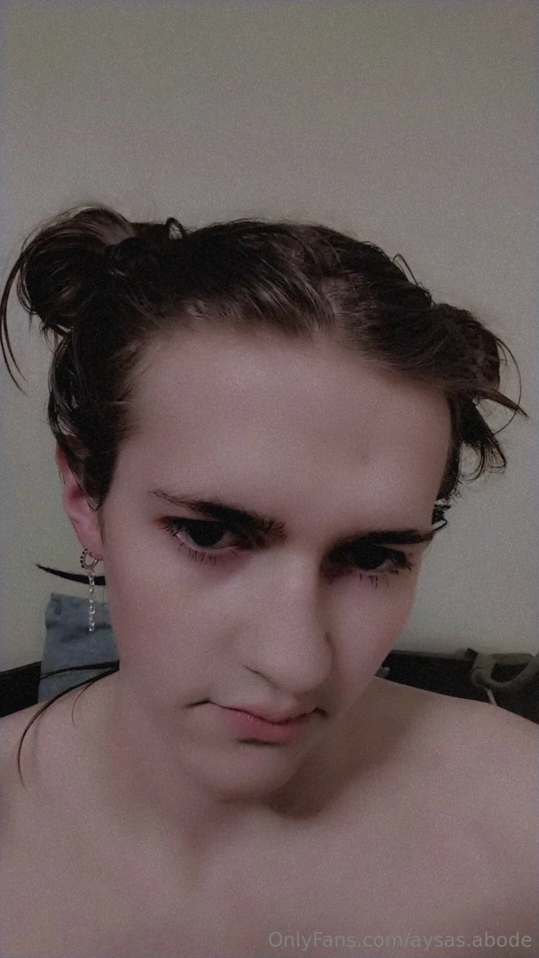 These earrings make me feel so prettyyyyy 