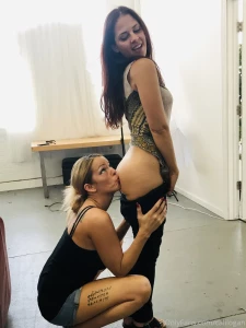 Just making my friends kiss my ass nbd manicmonday part 4