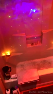 Todays bath time fun almost 2 minute video of me in my bubble bath