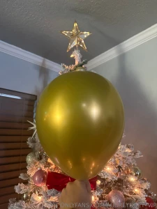Balloon prize pop xmas game tip in our dm s amp tell me which balloon